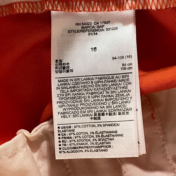 New GAP Broken in Straight Khaki Pants Women's Size 16 - Picture 9 of 11